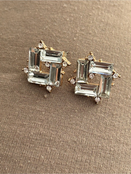 Jewelry - 5/$25 Gold-Tone Clear Crystal Square stud-Earrings